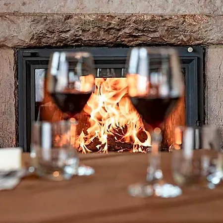 Bed & Breakfast Malga Zebari 4*
