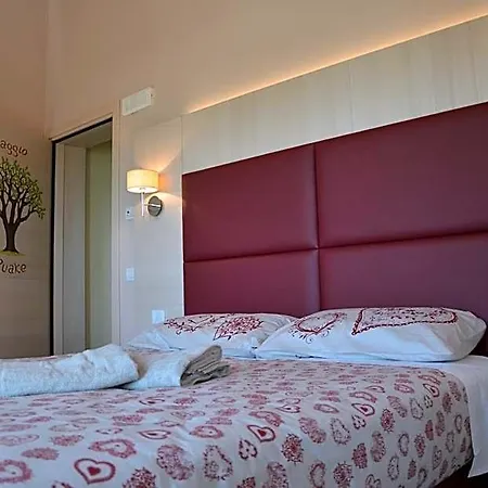 Malga Zebari Bed & Breakfast