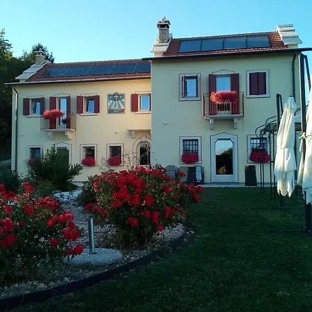 Malga Zebari 3* Velo Veronese